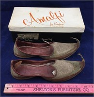 Vintage Italian Curved Toe Shoes