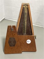 Metronome By Seth Thomas Clocks