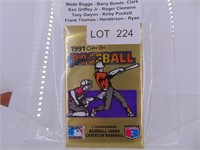 O-Pee-Chee 1991 Premier Baseball Trading Card Pack