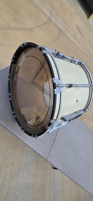 Yamaha 22" Marching Drum