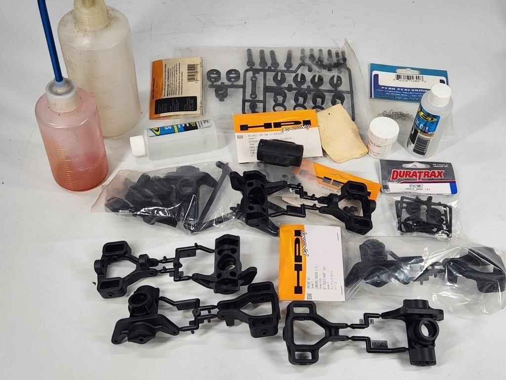 ASSORTED LOT OF HPI DURATRAX SAVAGE R/C PARTS