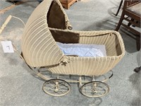 Antique Wicker Carriage