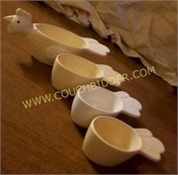 Chicken  Glass Measuring Cups