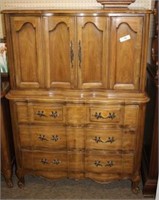French Provincial 5 Drawer Chest Thomasville