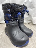 Xmtn Boys Boots Size 11 (pre Owned)