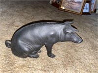 Cast Iron Pig/piggy bank