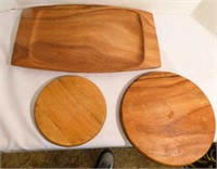 3 Wood Plates