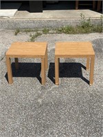 Pair of end tables 20+20 in. Square each (some