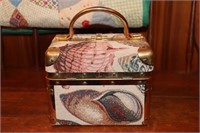 Lisette New York seashell tapestry box purse