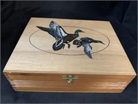 VINTAGE WOOD CIGAR BOX W/ DUCKS - 9 X 7 X 3 “