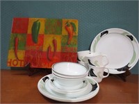 CORELLE SET OF 4 DISHES & GLASS CUTTING BOARD