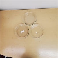 9" Pie Dishes, one is Pyrex, two are unbranded