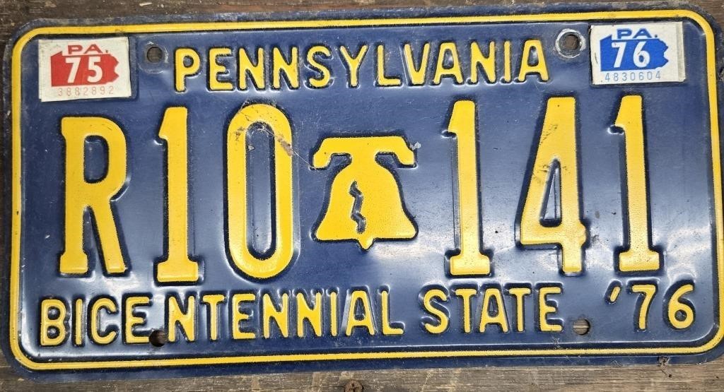 PA License Plate Bicentennial Auto License Plate