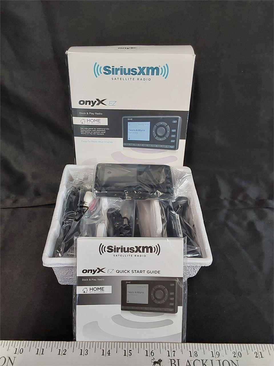 Sirius XM radio dock and play