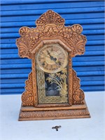 ANTIQUE GINGERBREAD KITCHEN MANTEL CLOCK