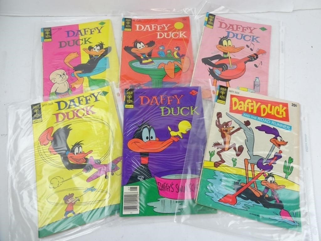 Lot of 6 Daffy Duck Loony Tunes Gold Key Comic