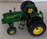 JD 5020 Custom w/lots of Extras