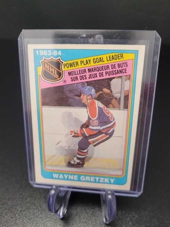 1984 O Pee Chee , Wayne Gretzky card