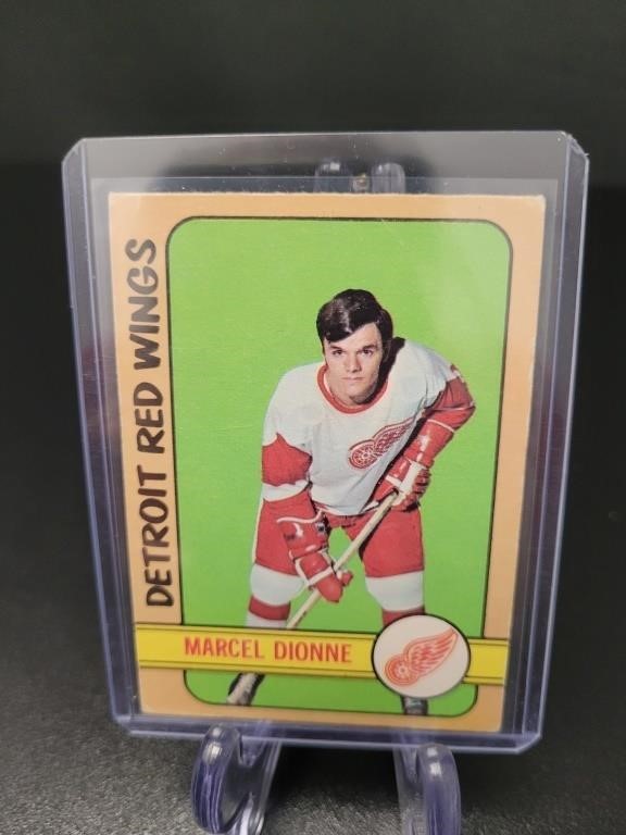 1972-73 O Pee Chee, Marcel Dionne card