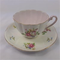 Mauve and roses Shelley tea cup and saucer set