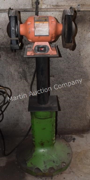 Central Machinery 8" Bench Grinder