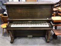 Monarch Piano Company Chicago upright piano