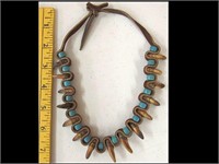 TURQUOISE AND CLAW CHOKER NECKLACE