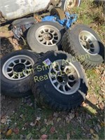 Chevy pick up tires 5.5 bolt pattern