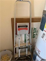 3 STRP LADDER & DOLLY