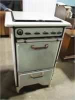 EARLY APT GAS STOVE 21"X36" TALL