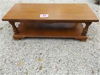 TELL CITY SOLID ROCK MAPLE COFFEE TABLE...47 X 19"