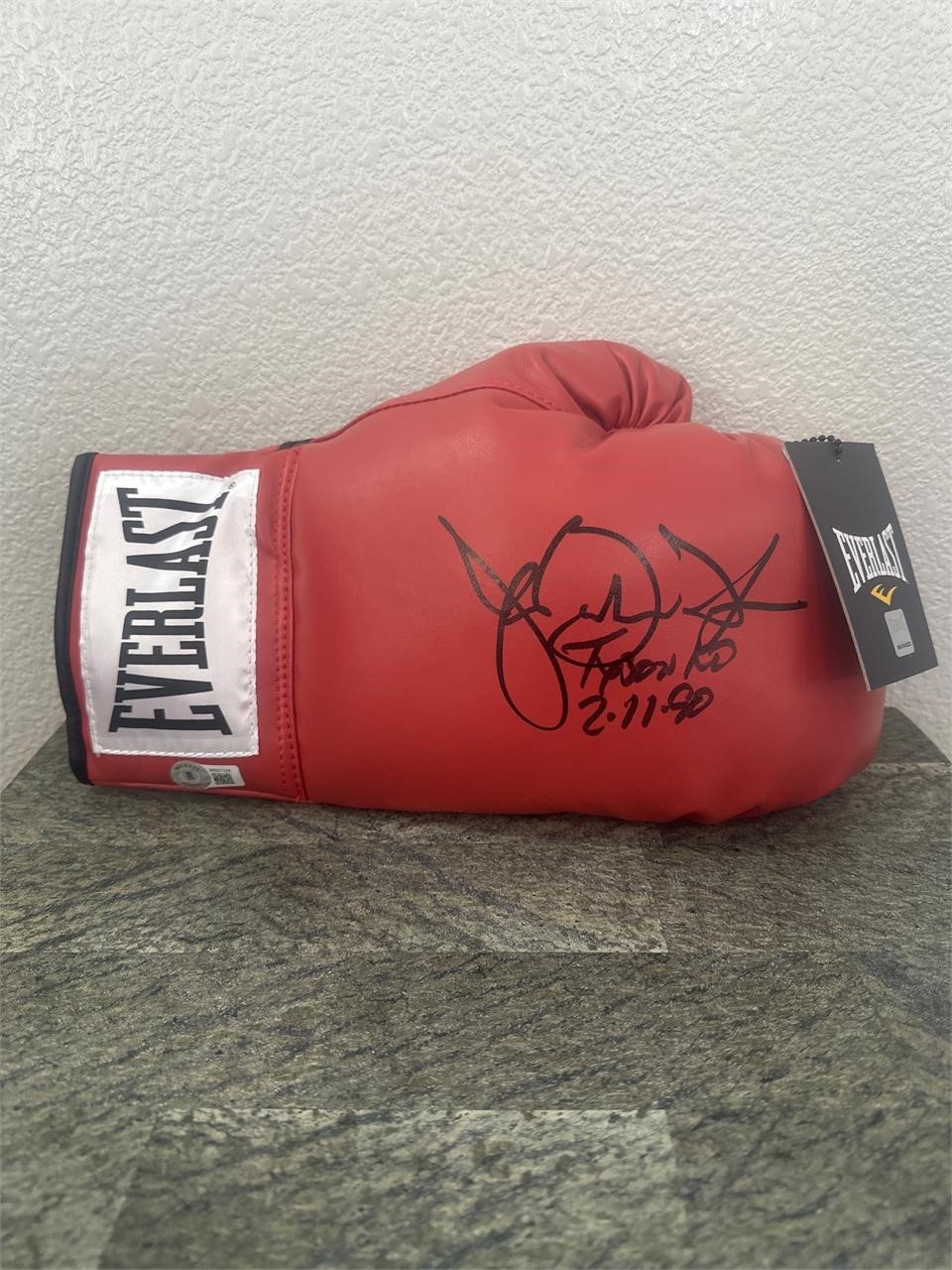 MIKE TYSON/BUSTER DOUGLAS AUTOGRAPHED GLOVE