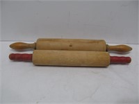2 rolling pins