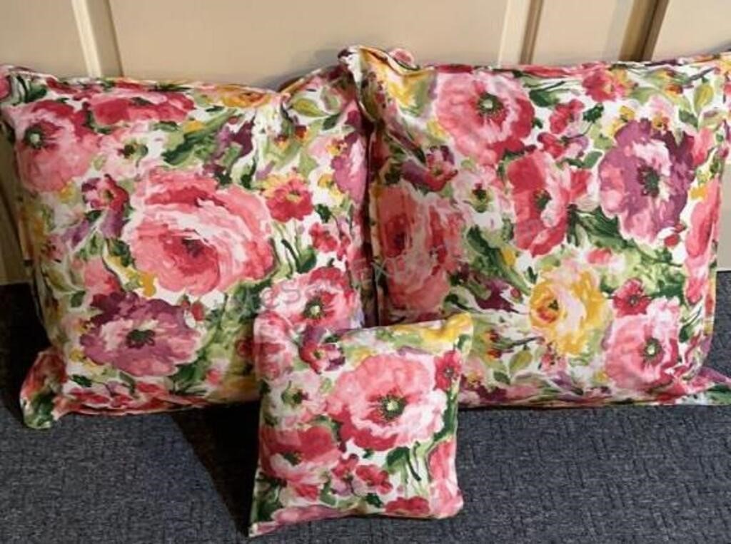 Set of Floral European Square Pillows