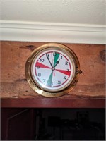 Bargo Quartz Porthole clock