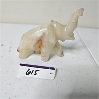 Quartz Elephant 4" Trunk Up