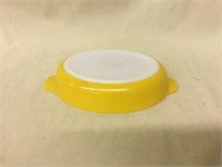 Pyrex 10 oz YELLOW Oval Baking Dish #700 no lid