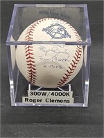 Autographed w/ COA Roger Clemens Baseball