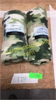 2 Mainstays fleece throws - camo