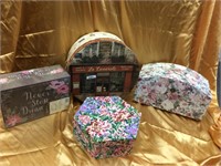 Assorted set of collectible boxes (4)