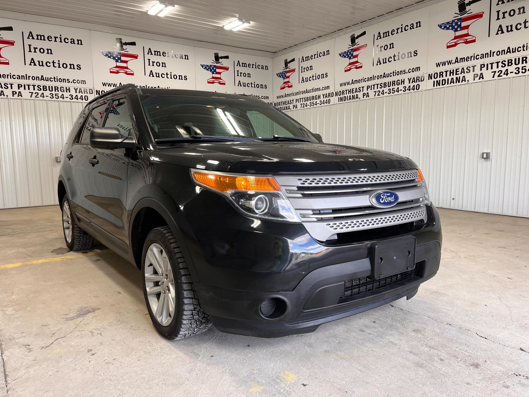 2015 Ford Explorer SUV-Titled-NO RESERVE