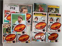 11 Sealed 1981 Topps NFL trading card packs