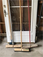 Garden Tool Lot - Push Brooms - Scraper