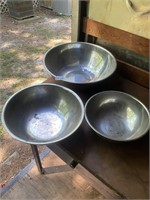 3- stainless mixing bowls