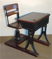 (JK) Vtg Attachable Desk & Chair w/ Adjustable