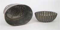 TWO 19TH C. TOLEWARE MOULDS