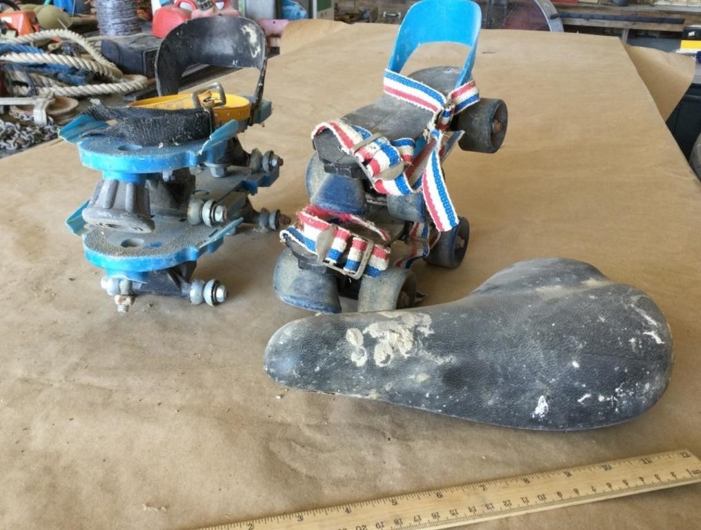 2-Skate sets w/ bicycle seat