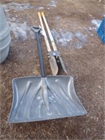Post Hole Digger & Snow Shovel