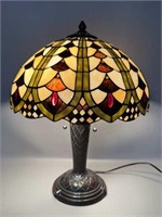 Vintage Tiffany style stained glass 22” table lamp