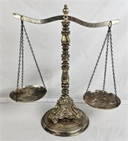 Vintage Metal Balancing Scale